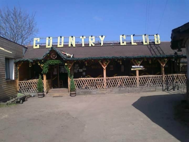 Kowbojskie Miasteczko w Luboniu. Wejście do saloonu.🤠
