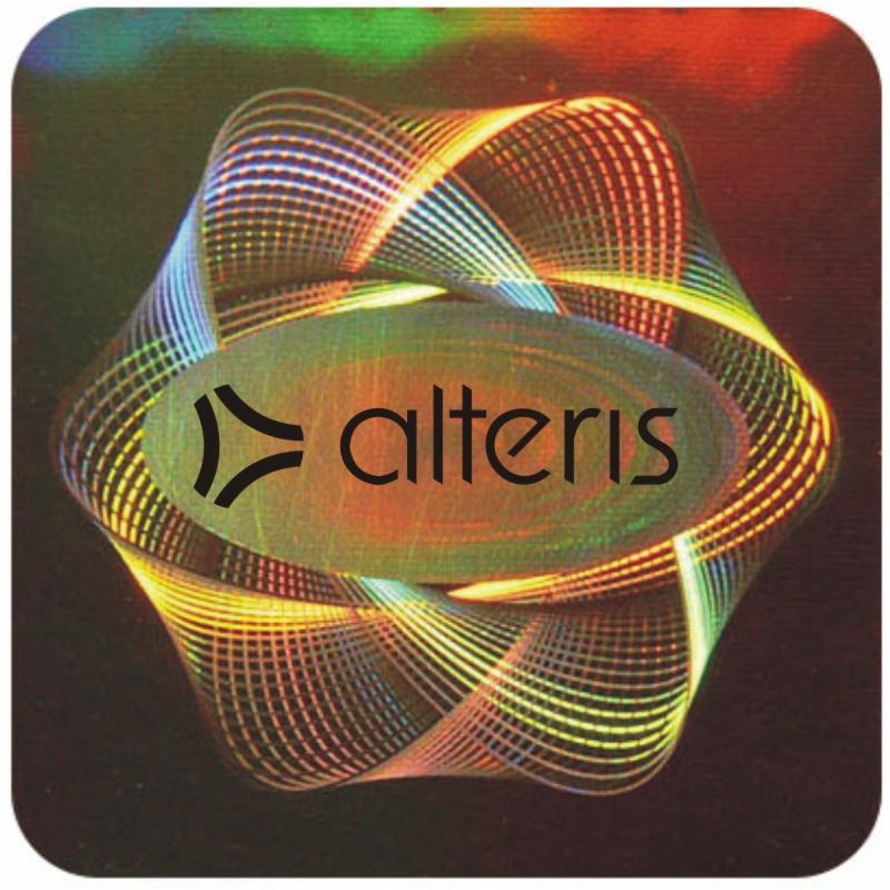 Hologram z logo 'Alteris' otoczony wielobarwnymi, zakrzywionymi liniami na ciemnym tle.