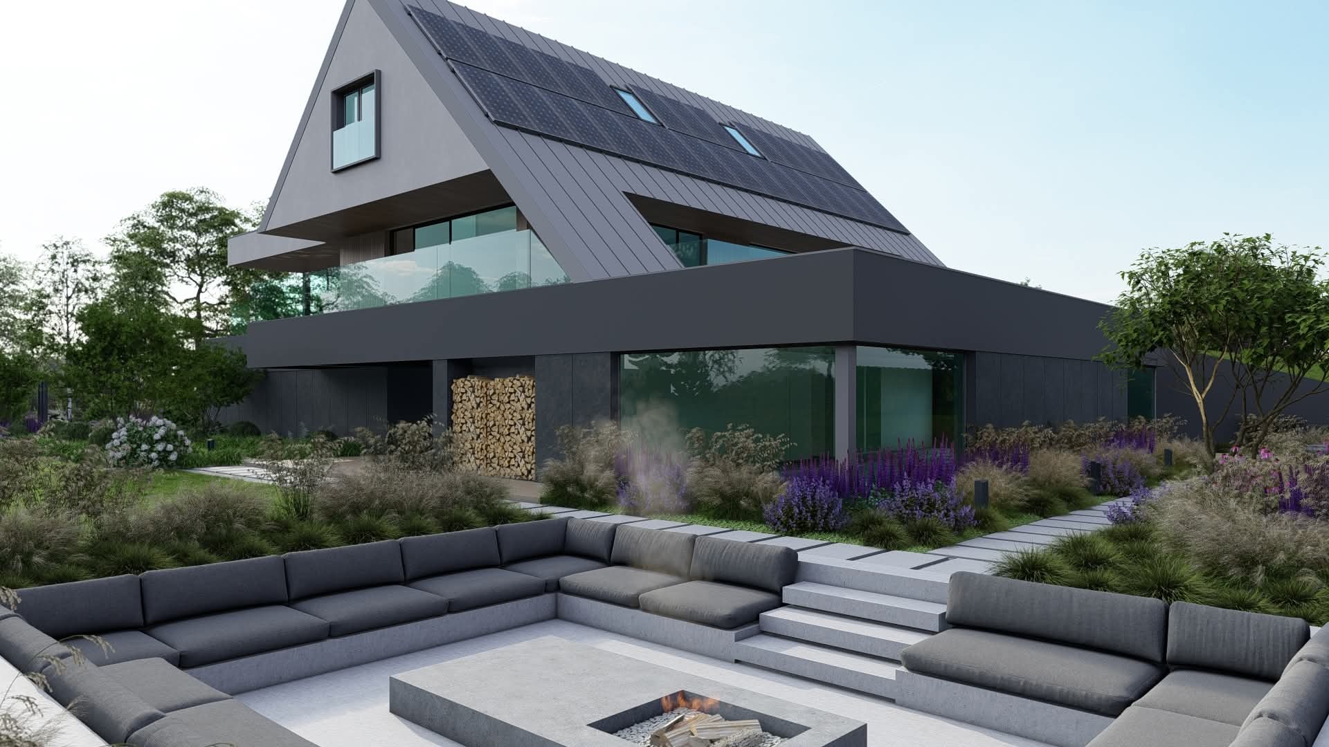 Nowoczesny dom z panelami słonecznymi i stylowym ogrodem. W tle widoczne drewno kominkowe i fioletowe kwiaty. Na pierwszym planie betonowy taras z paleniskiem.