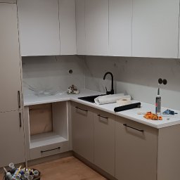 USŁUGI REMONTOWO-BUDOWLANE WOJCIECH MIKUCKI - Cenione Elementy Ogrodzeniowe Augustów
