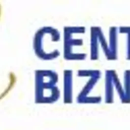 Logo firmy Centrum Biznesu z stylizowaną literą C w kolorze złotym po lewej stronie i napisem 'CENTRUM BIZNESU' w kolorze niebieskim po prawej.