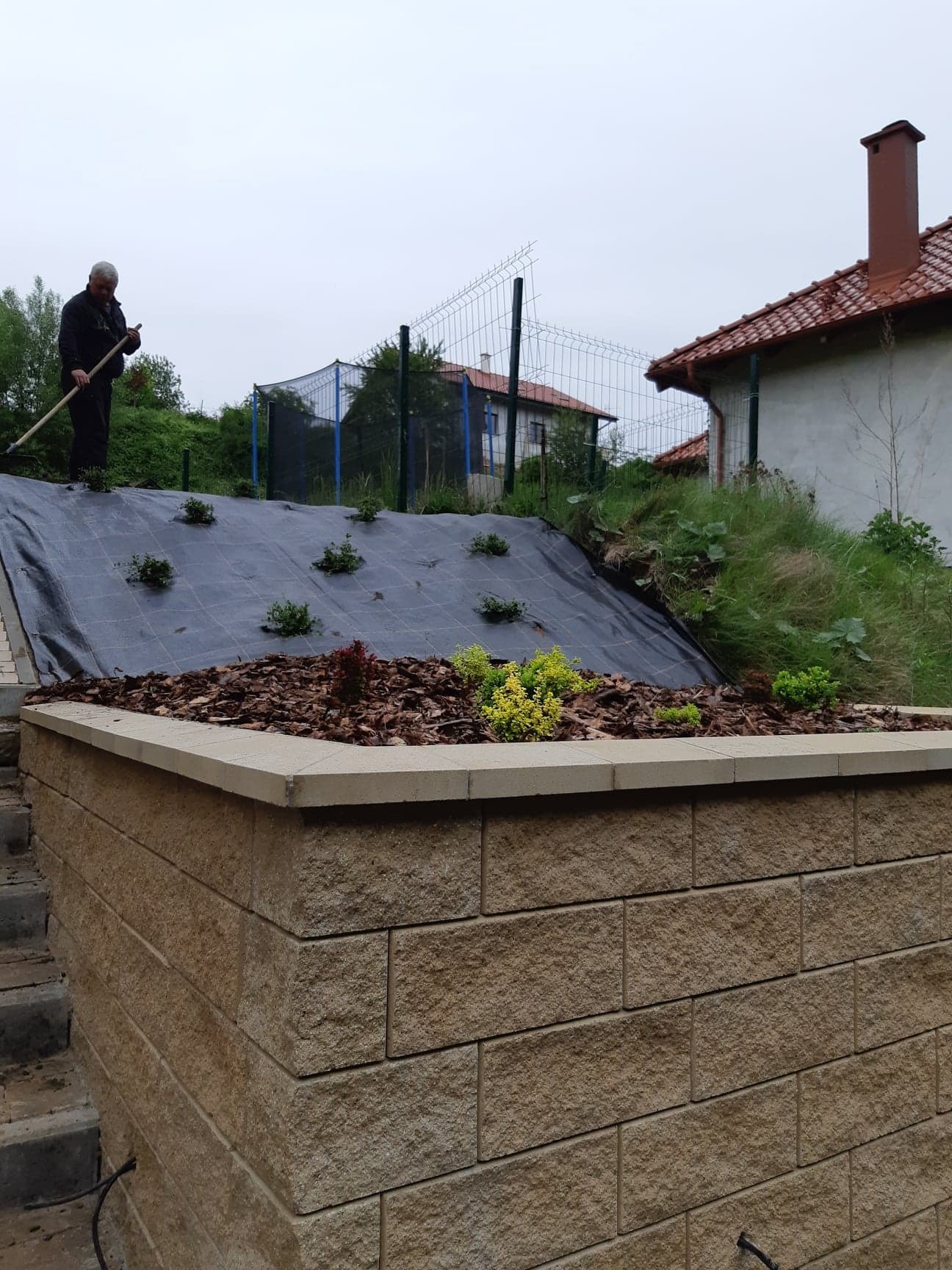 Wykonanie murka z gotowych elementów, wykonanie nasadzeń - Wałbrzych