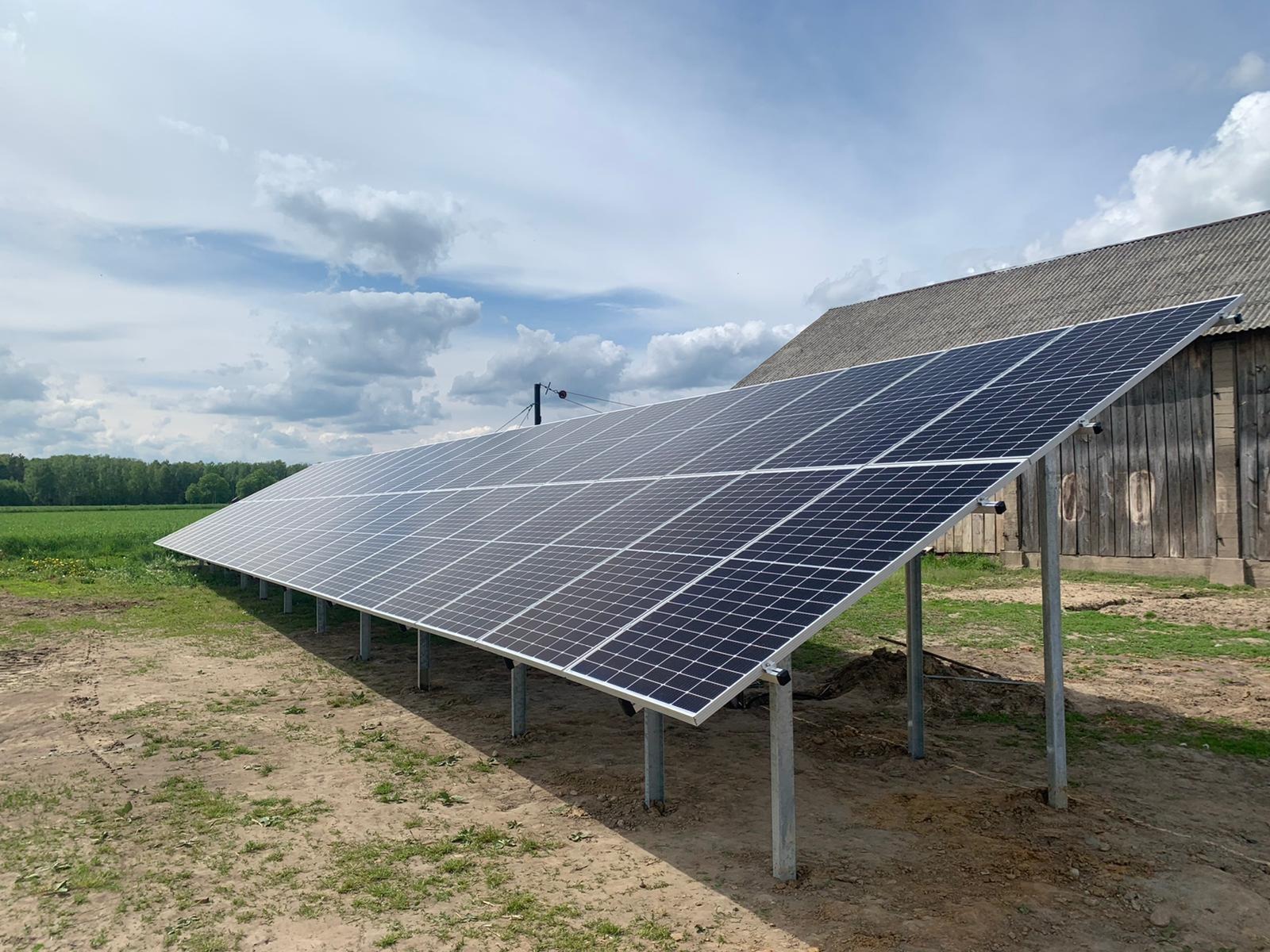 Nie masz odpowiedniego dachu? Zrobimy Ci instalacje na gruncie.