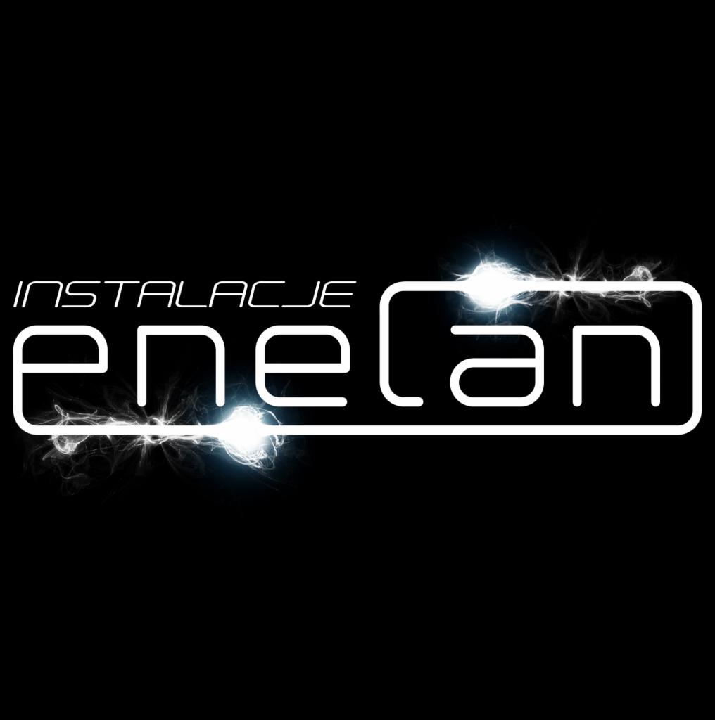 Logo firmy 'Instalacje Enercan' z efektem błyskawic po bokach, na czarnym tle.