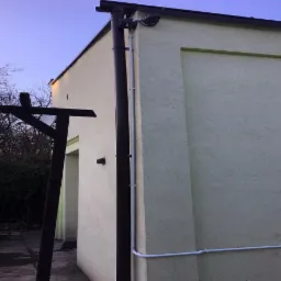 Montaż kamer na budynku już ocieplonym