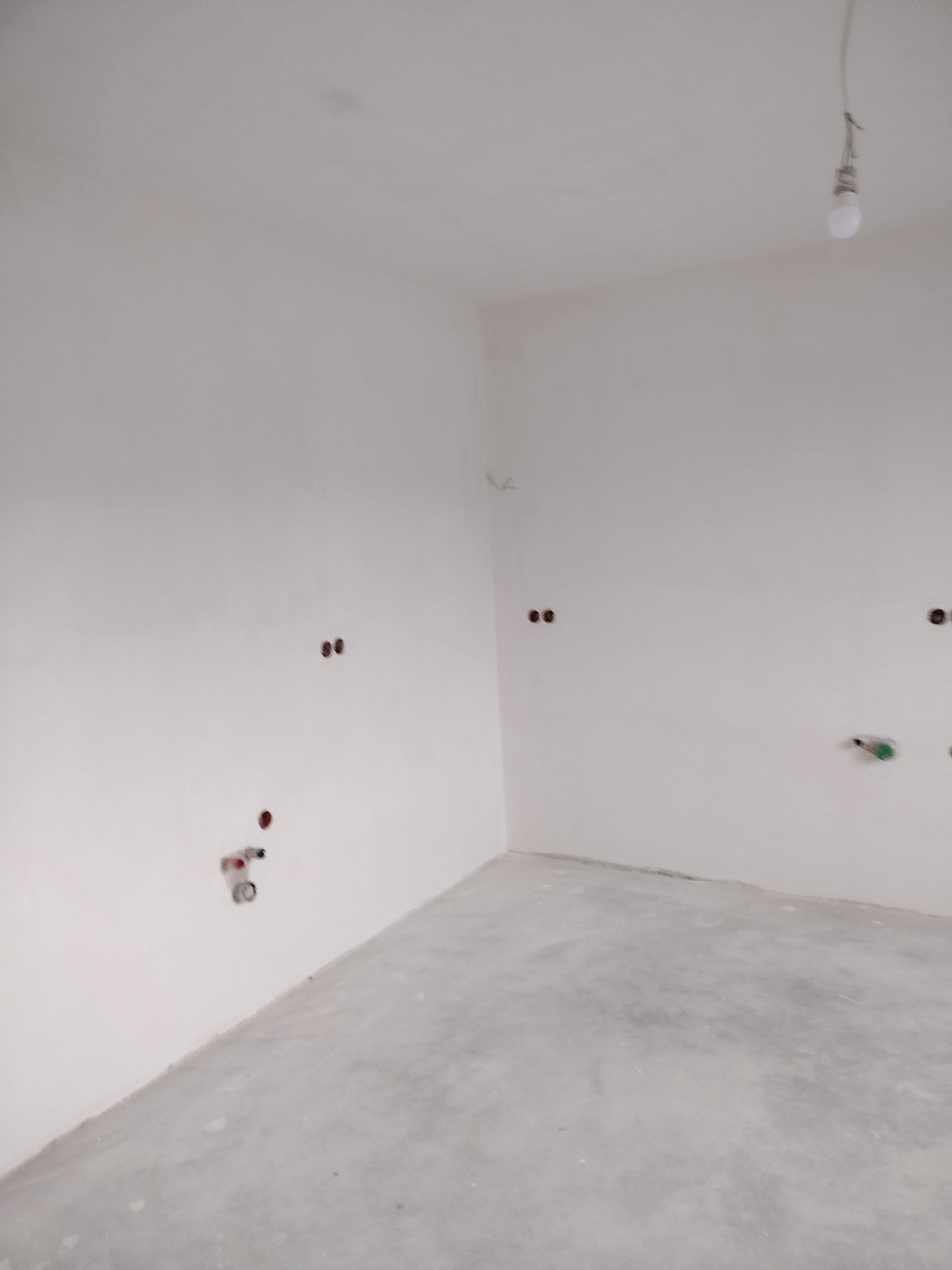 Kuchnia po tynkach i malowaniu w Śmiłowie...