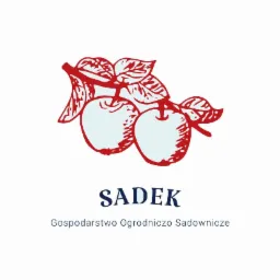 Logo firmy 'SADEK' z rysunkiem dwóch jabłek z liśćmi na gałązce, pod spodem napis 'Gospodarstwo Ogrodniczo Sadownicze'.