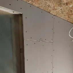 Płytowanie ścian GK