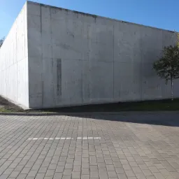 Wykonanie muru oporowego