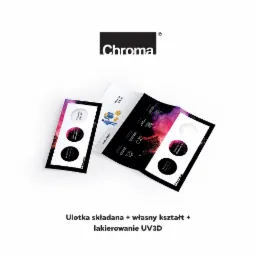 Rozłożona, składana ulotka reklamowa z wycięciami, prezentująca kosmiczny motyw graficzny i logo firmy Chroma na białym tle.