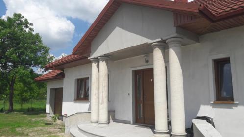 fuh-artbud.pl/ - Przewóz osób Siedliszcze