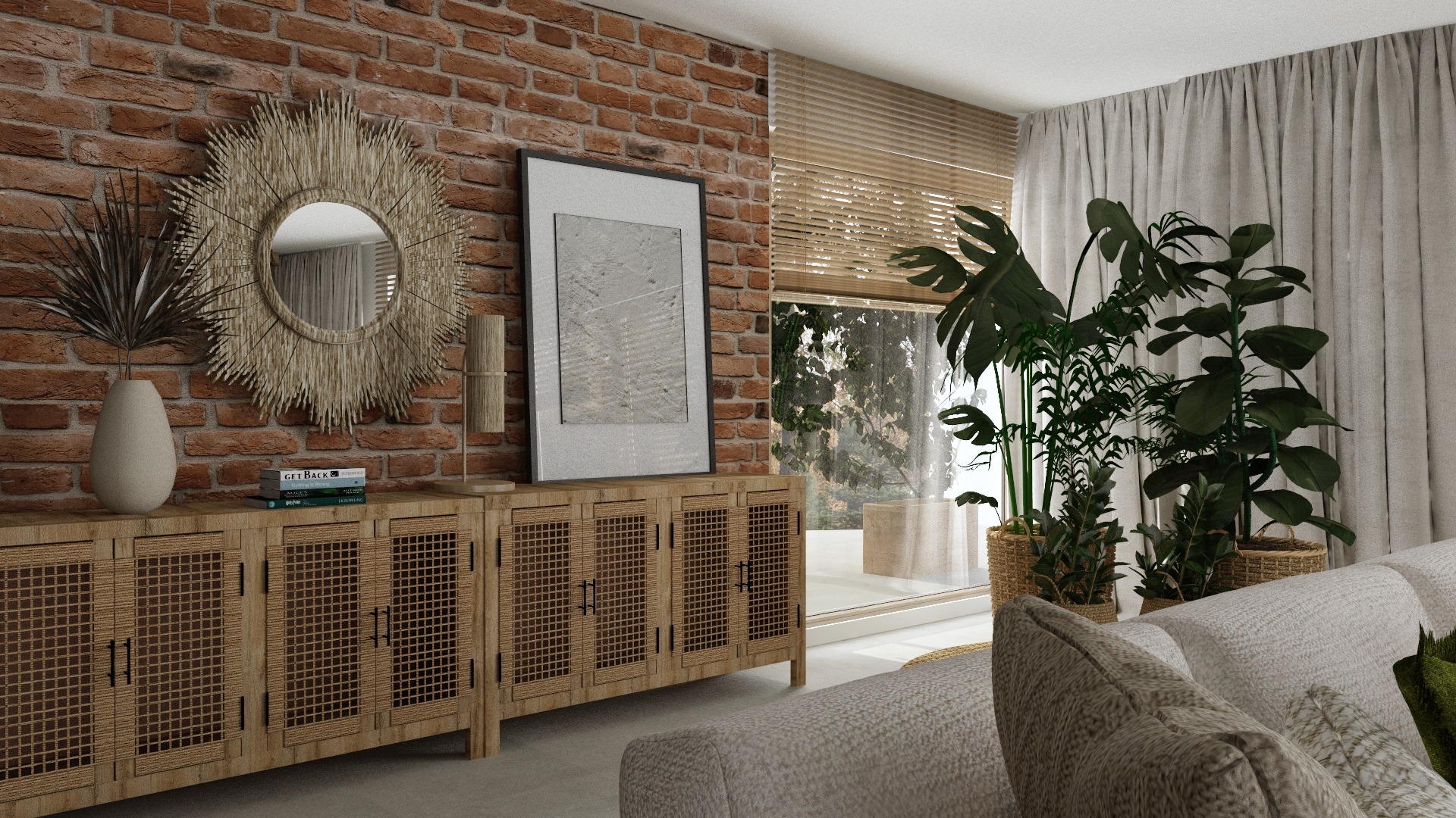 Salon w stylu boho z ceglaną ścianą, drewnianą komodą, lustrem w ramie ze słomy i zielonymi roślinami. Naturalne światło wpada przez okno z żaluzjami.