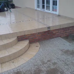 układanie glazury i terakoty