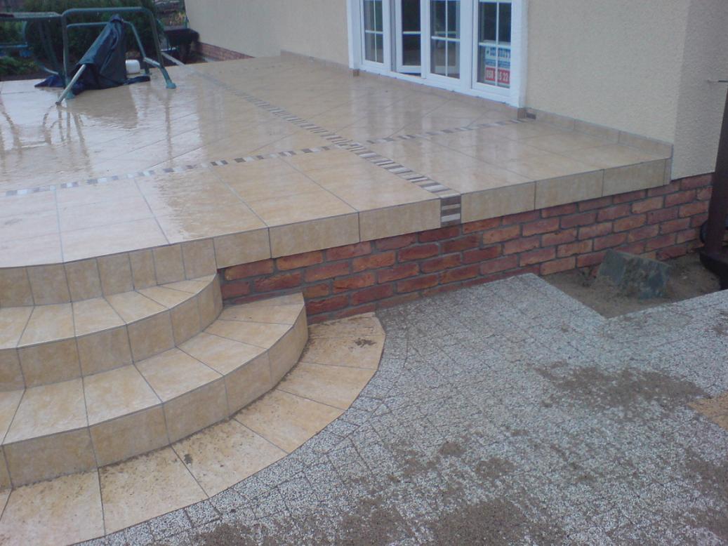 układanie glazury i terakoty