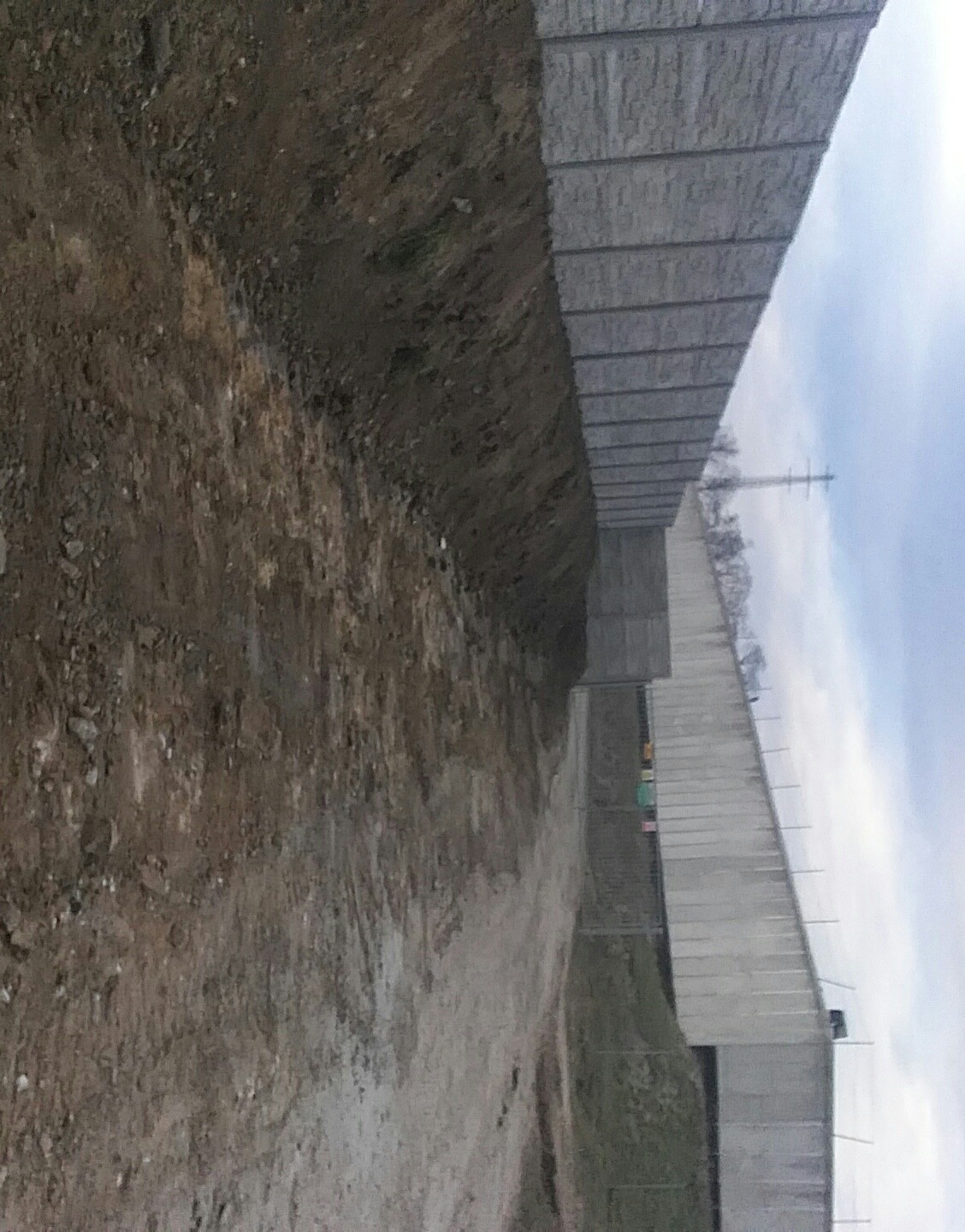 Montaż płotu betonowego 200mb bio gazownia