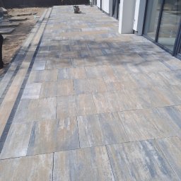 Układanie kostki brukowej Suchy Hrud 4