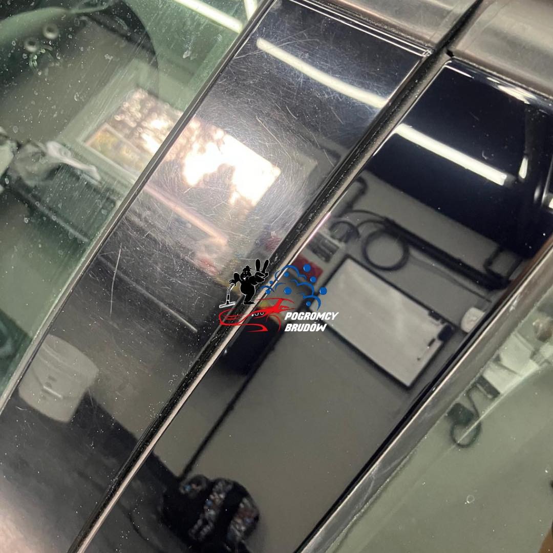 usuwanie rys z karoserii