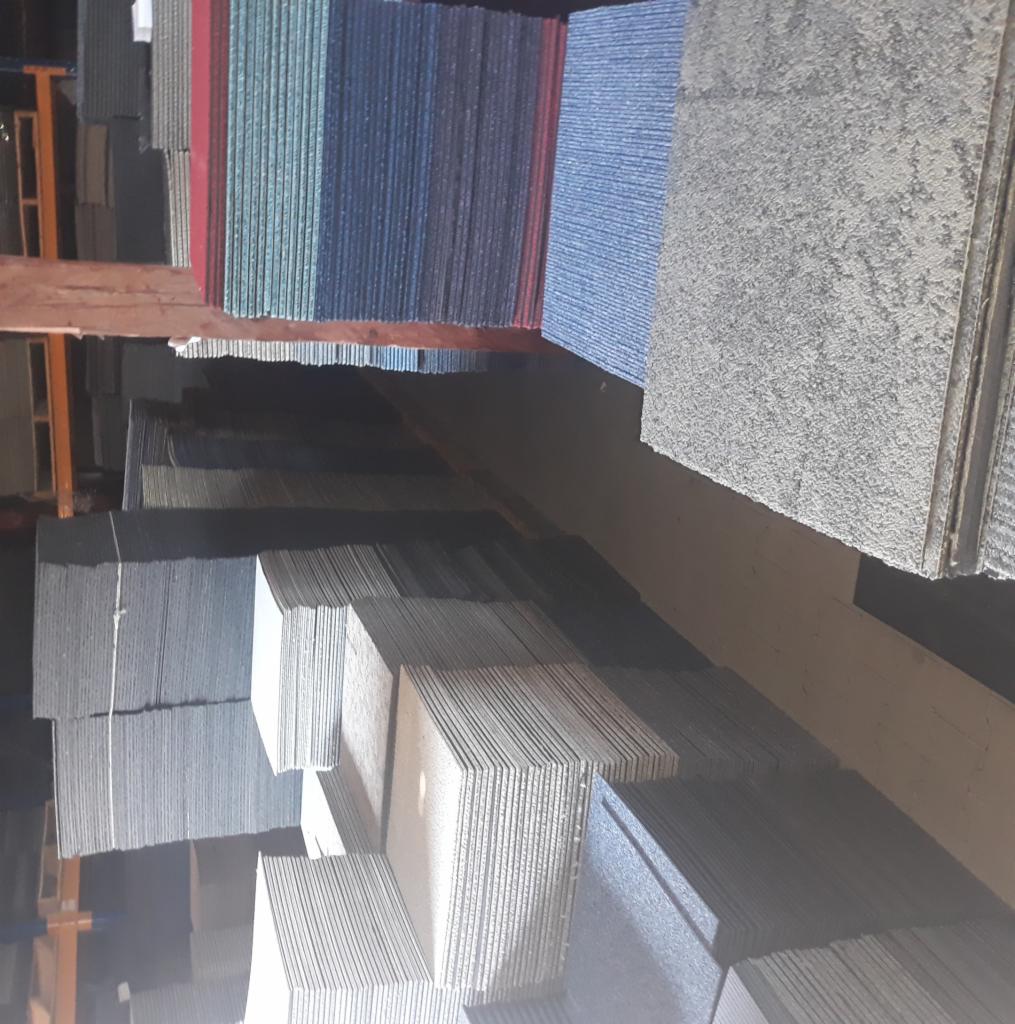 Wykladzina dywanowa Nowa Interface w płytkach 50x50 cm