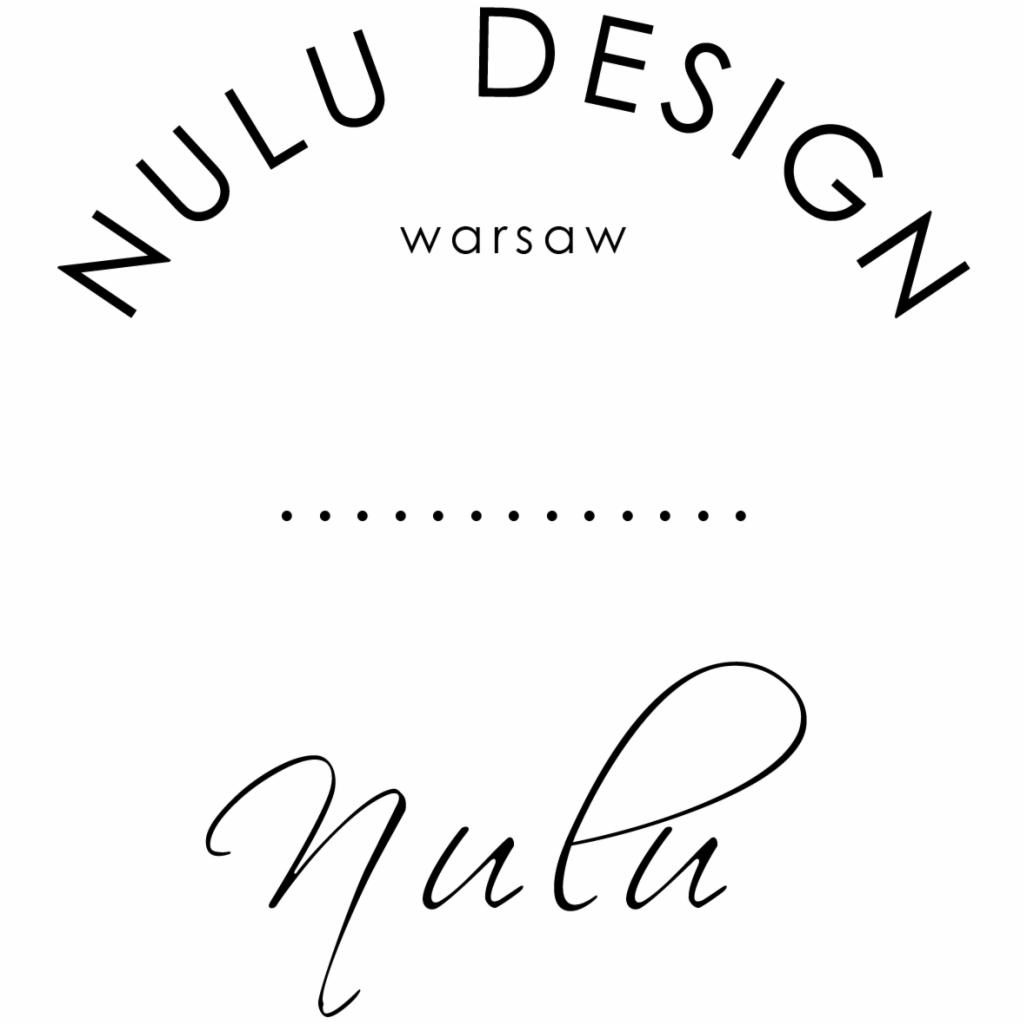 Minimalistyczny projekt logo 'NULU DESIGN' z dopiskiem 'warsaw', w górnej części łukiem, a na dole odręczny podpis 'nulu'.