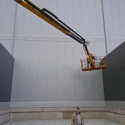 Prace na wysokościach  mataż ścian