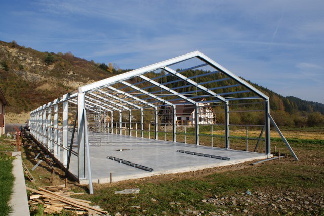 Projektowanie, Dostawa i Montaż Hal Przemysłowych