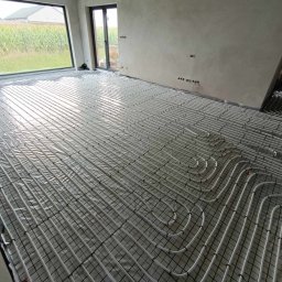 Elektrosolary.pl Sp. z o.o. - Instlalacja ogrzewania podłogowego. Współpracuje z pompą ciepła Neoheat