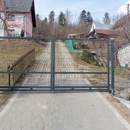 Drewno opałowe .Budowa Wiaty,Garaże z drewna ,Ogrodzenia panelowe oraz z drewna .Układanie kostki brukowej. - Dobre Płoty Ogrodzeniowe Żywiec