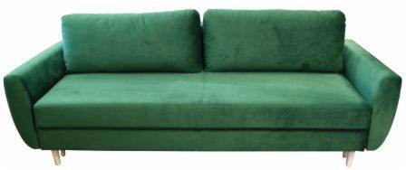 Sofa dwuosobowa obita zielonym welurem, na niskich drewnianych nóżkach, z dwoma poduszkami oparciowymi, widok z przodu na białym tle.