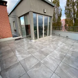 Taras wentylowany. Płyty gresowe 2cm