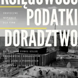 Czarno-biała grafika reklamowa z dużymi napisami 'Księgowość', 'Podatki', 'Doradztwo' na tle panoramy miasta Katowice, z informacją o działalności od 1992 roku.