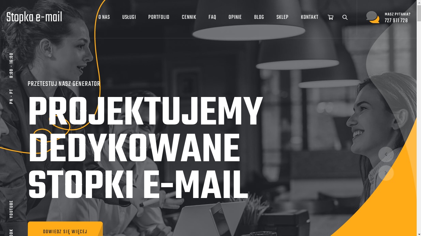 Strona internetowa z nagłówkiem 'Projektujemy dedykowane stopki e-mail', widoczna uśmiechnięta kobieta i fragmenty biura w tle.