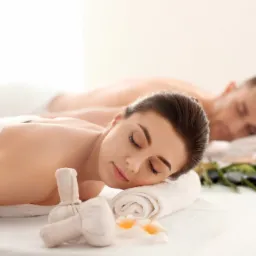 Masaż dla par, masaż dla dwojga