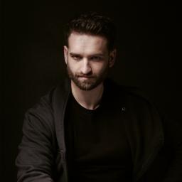 Nell Projekt.Tomasz Niedzielski - Grafik komputerowy Dobrzykowice