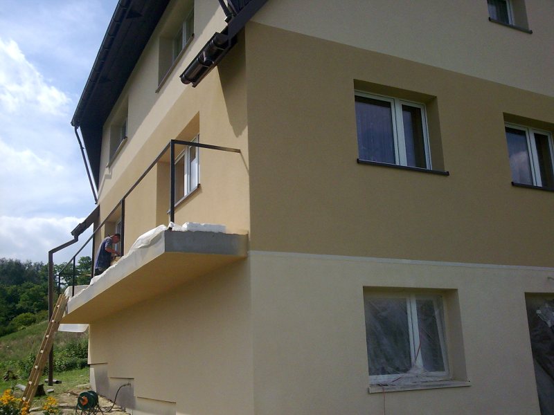 Wykoanie Elewacji Budynku - Ocieplenie Styropianem + Tynk