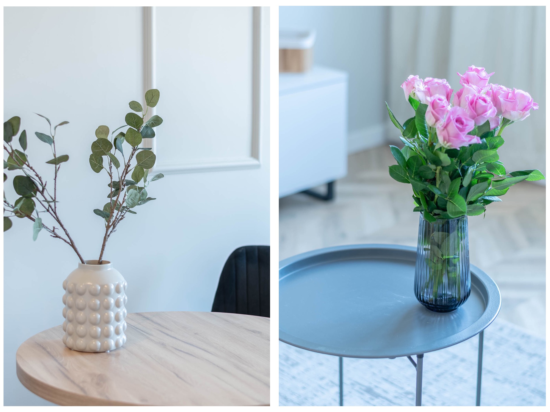 Jasne wnętrze z okrągłym drewnianym stolikiem i białym wazonem z zielonymi gałązkami po lewej oraz szarym stolikiem i ciemnym wazonem z różowymi różami po prawej stronie.
