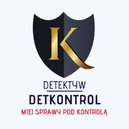 Logo firmy Detkontrol: Złota litera K w tarczy, napis Detektyw Detkontrol, slogan Miej sprawy pod kontrolą.