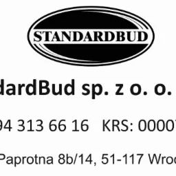 Logo firmy budowlanej StandardBud sp. z o.o. sp.k. z siedzibą we Wrocławiu, zawierające nazwę firmy w owalnej obwódce oraz dane adresowe, NIP i KRS.