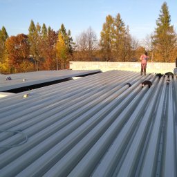 Montaż pokrycia dachowego hali Produkcyjnej w technologii PVC Chełmek 500m2