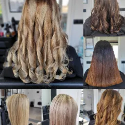 Kolaż sześciu zdjęć prezentujących różne fryzury damskie z tyłu: blond loki, brązowe fale z refleksami, ciemny brąz z ombre, proste blond włosy i krótkie blond włosy z różowymi tonami.