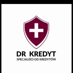 Logo firmy DR KREDYT: bordowy krzyż w tarczy herbowej, pod nim napis 'DR KREDYT' i 'SPECJALIŚCI OD KREDYTÓW'.