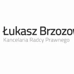 Logo Kancelarii Radcy Prawnego Łukasz Brzozowski, minimalistyczny znak graficzny z inicjałami i nazwą kancelarii w szarym kolorze na białym tle.