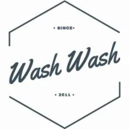Logo firmy Wash Wash w szarym heksagonie z napisem 'Since 2011'.