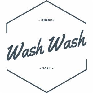 Logo firmy Wash Wash w szarym heksagonie z napisem 'Since 2011'.