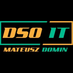Logo firmy IT: DSO IT Mateusz Domin. Litery DSO w kolorze pomarańczowym, IT w kolorze zielonym, nazwa firmy pod spodem w kolorze zielonym, całość na czarnym tle.