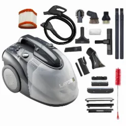 Parowy odkurzacz Lavor z kompletnym zestawem akcesoriów, w tym różnymi dyszami, szczotkami i filtrem, na białym tle.