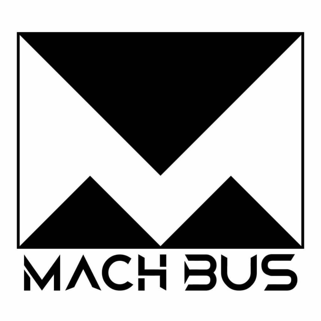 Czarno-białe logo firmy transportowej Mach Bus, przedstawiające stylizowaną literę M w kwadracie, z nazwą firmy pod spodem.