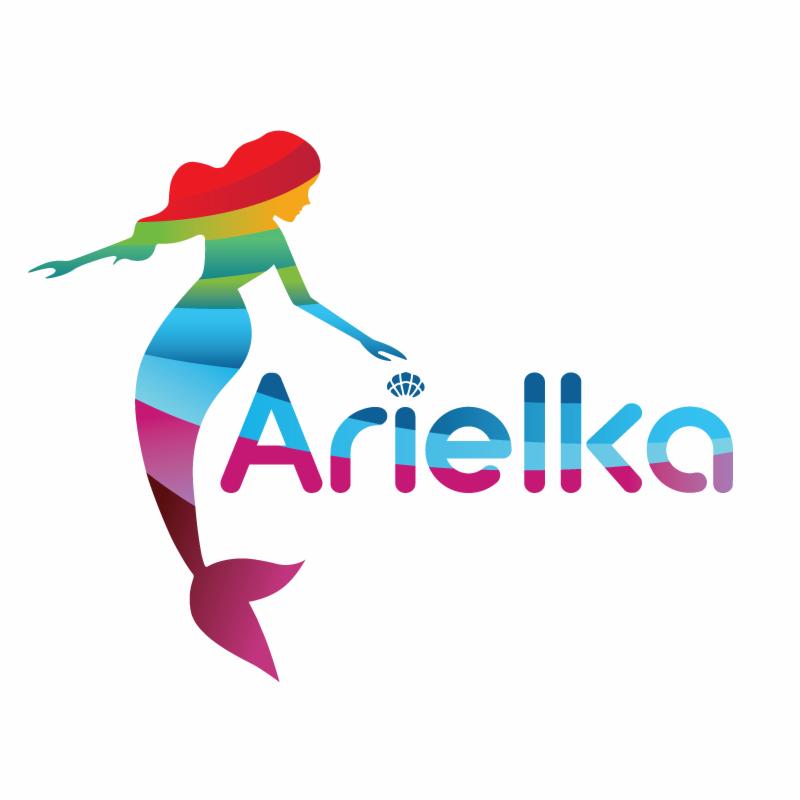 Kolorowa sylwetka syreny z tęczowymi pasami obok napisu 'Arielka' i małego kryształu.