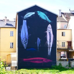 Mural "Czułość Ryb" w Lublinie, współpraca przy realizacji z innymi artystami, kopia obrazu Rafała Ereta