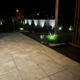 FHUP ORBI GRZEGORZ WISIŃSKI - Oświetlenie ogrodowe sterowane za pomocą aplikacji.