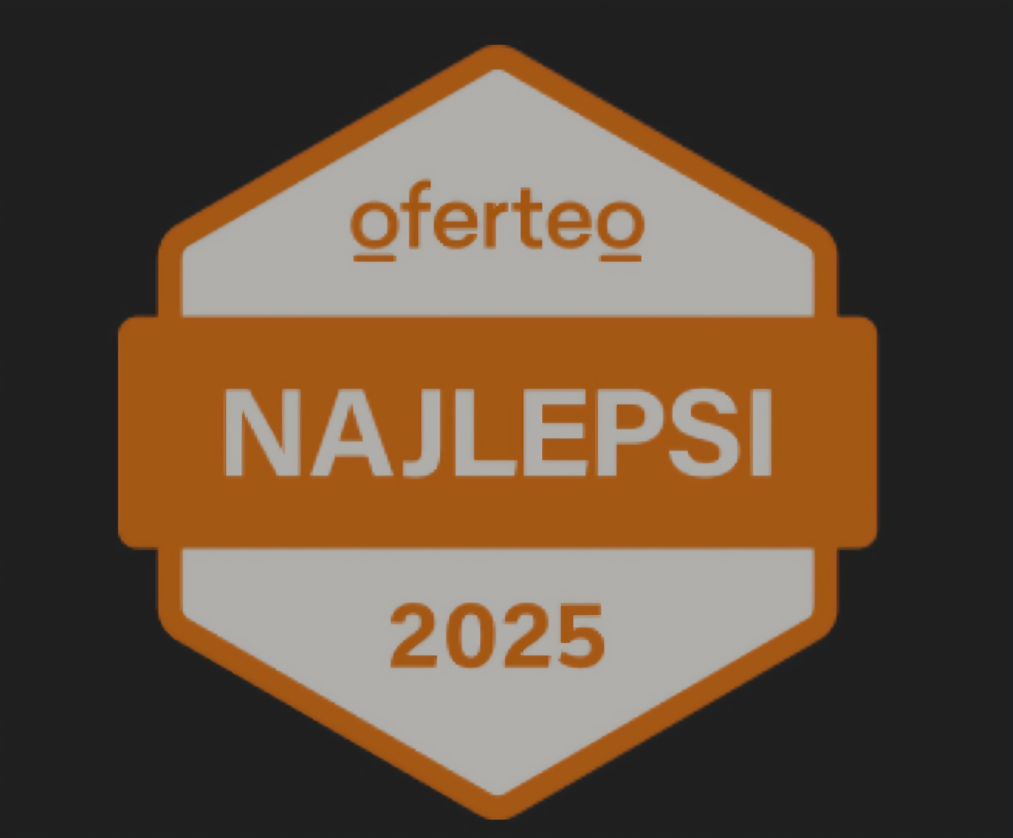 Grafika Oferteo: heksagonalna odznaka z napisem 'NAJLEPSI 2025' na pomarańczowym tle. Symbol wyróżnienia i jakości usług.